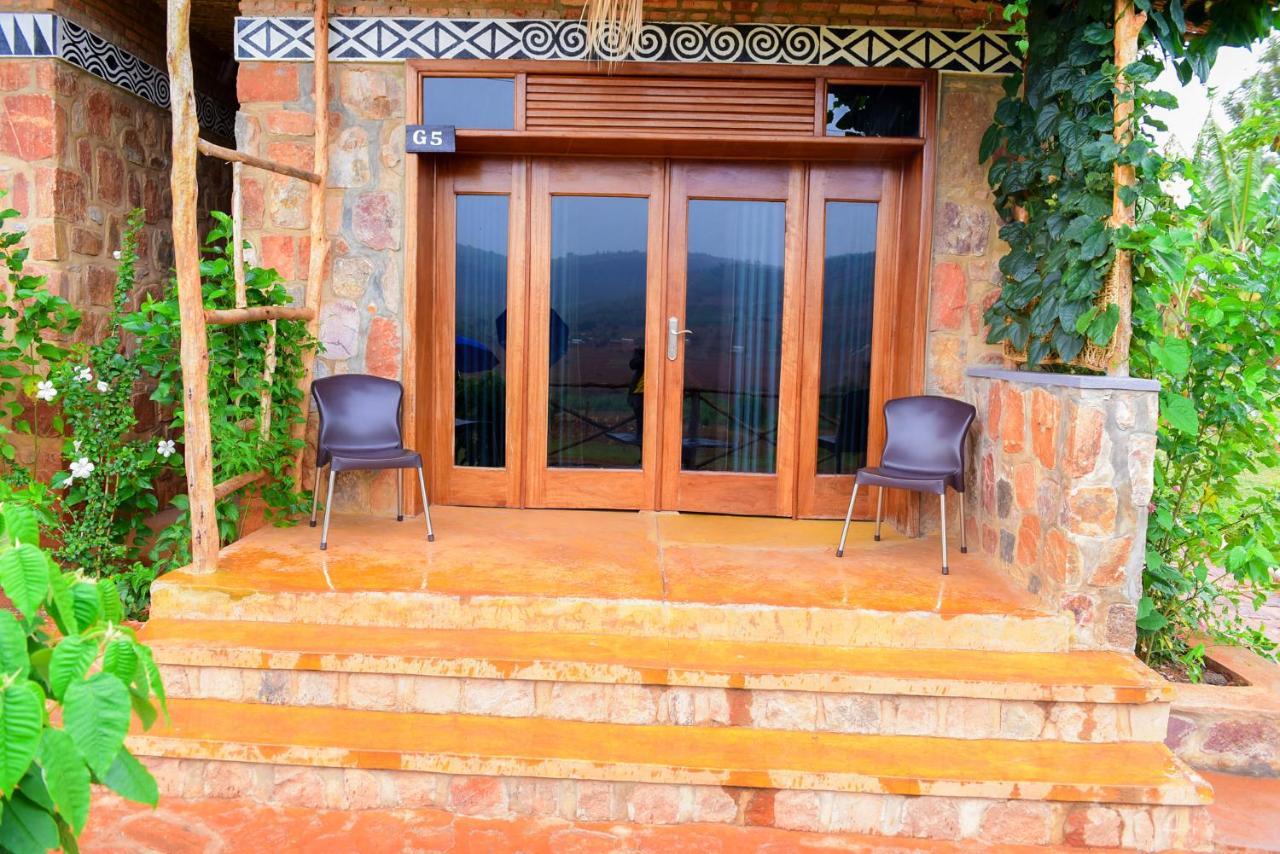 Akagera Transit Lodge Extérieur photo