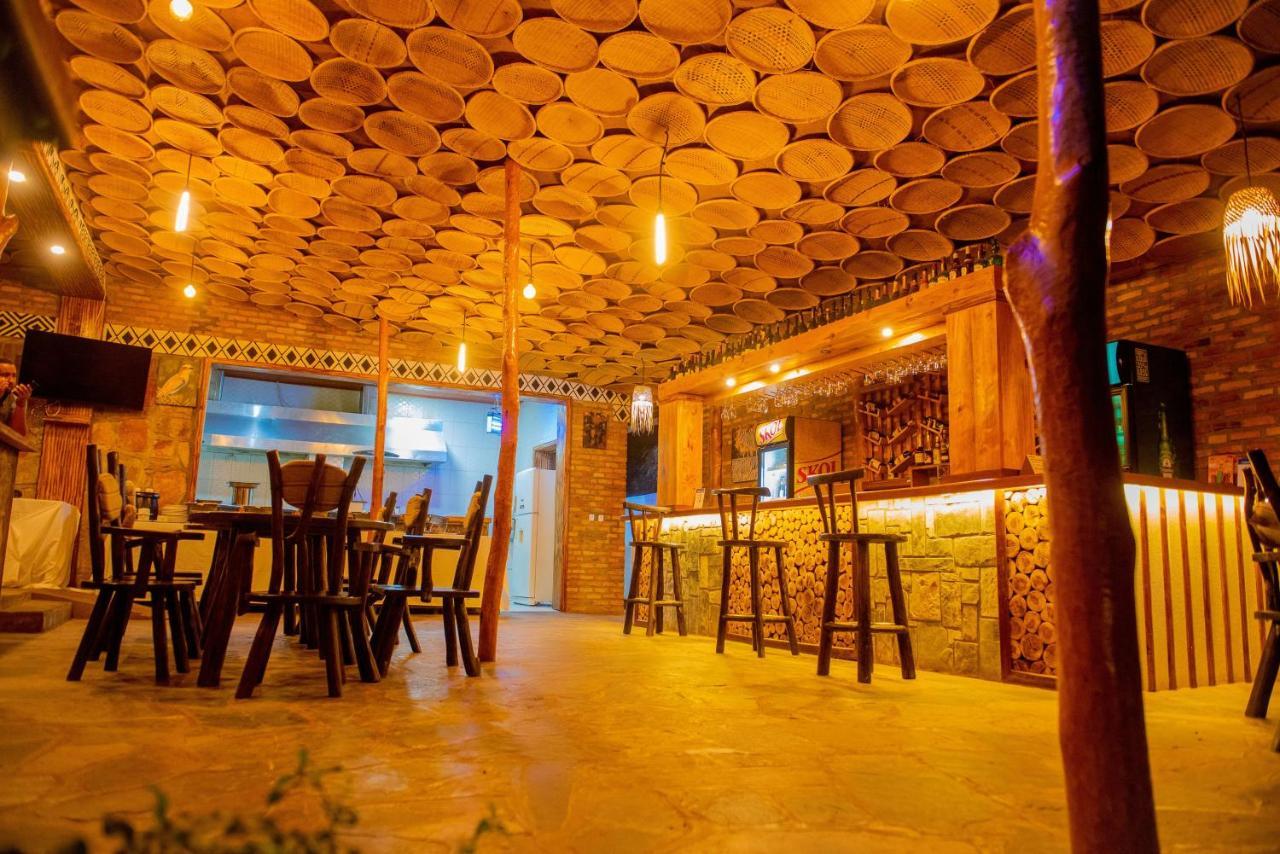 Akagera Transit Lodge Extérieur photo