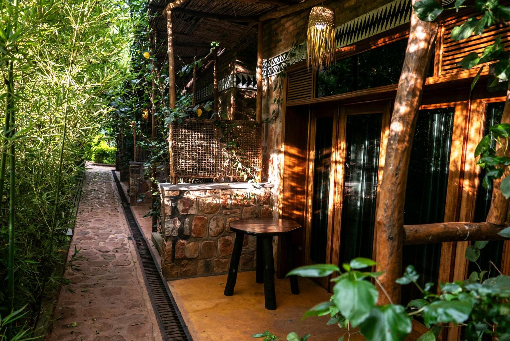 Akagera Transit Lodge Extérieur photo